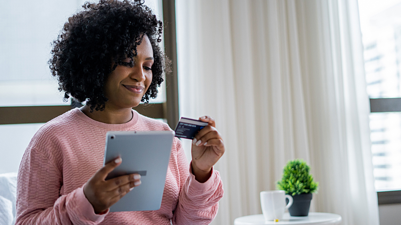 customer checkout image16x9