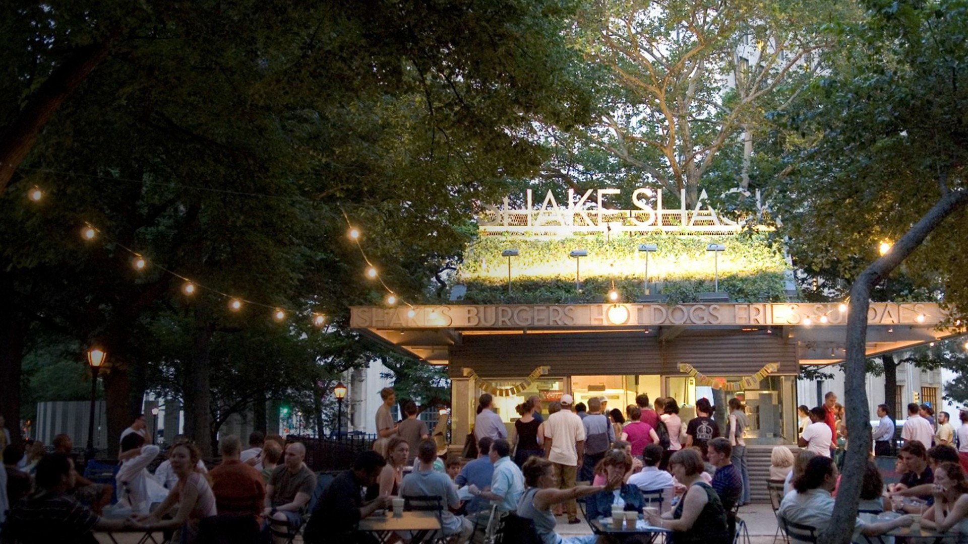 Workday and Shake Shack Read Customer Success Stories